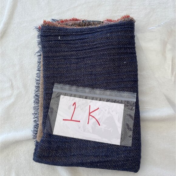 Zara Colorblock Woven Scarf With Fringe Edges 32x70 Inches 1K - Picture 9 of 10